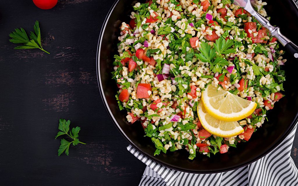 Bulgur with tofu and vegetables